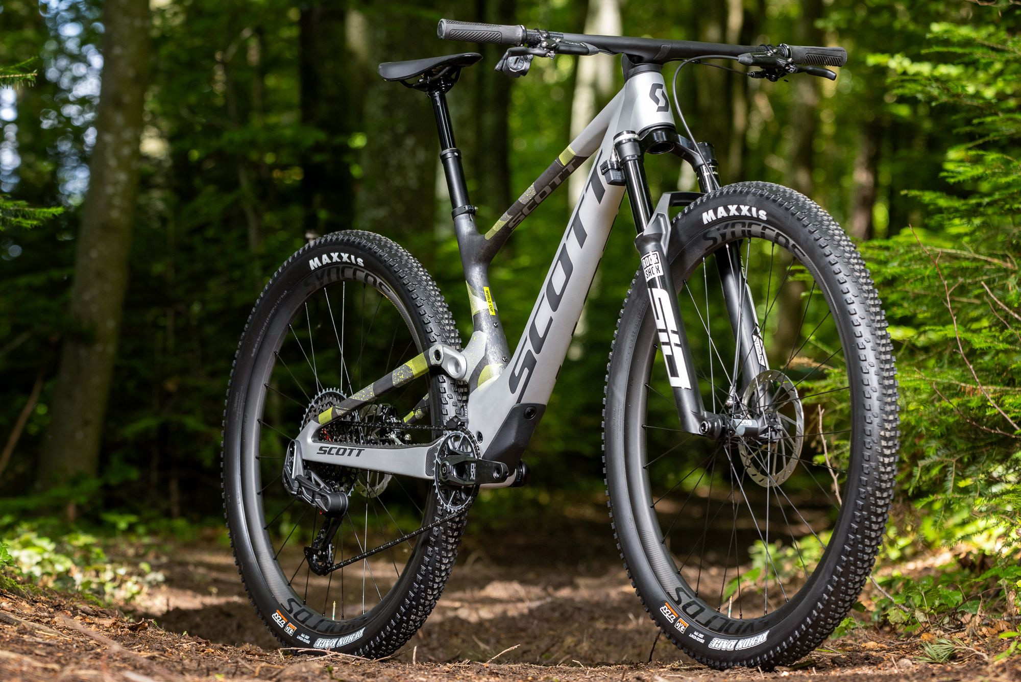 Accesorios y apparel para ciclismo