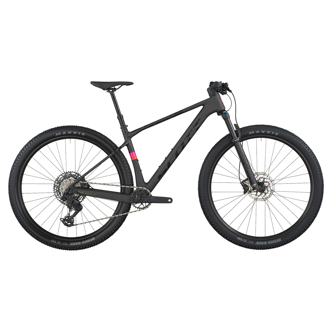 SCALE 910 CARBON BLACK MY26
