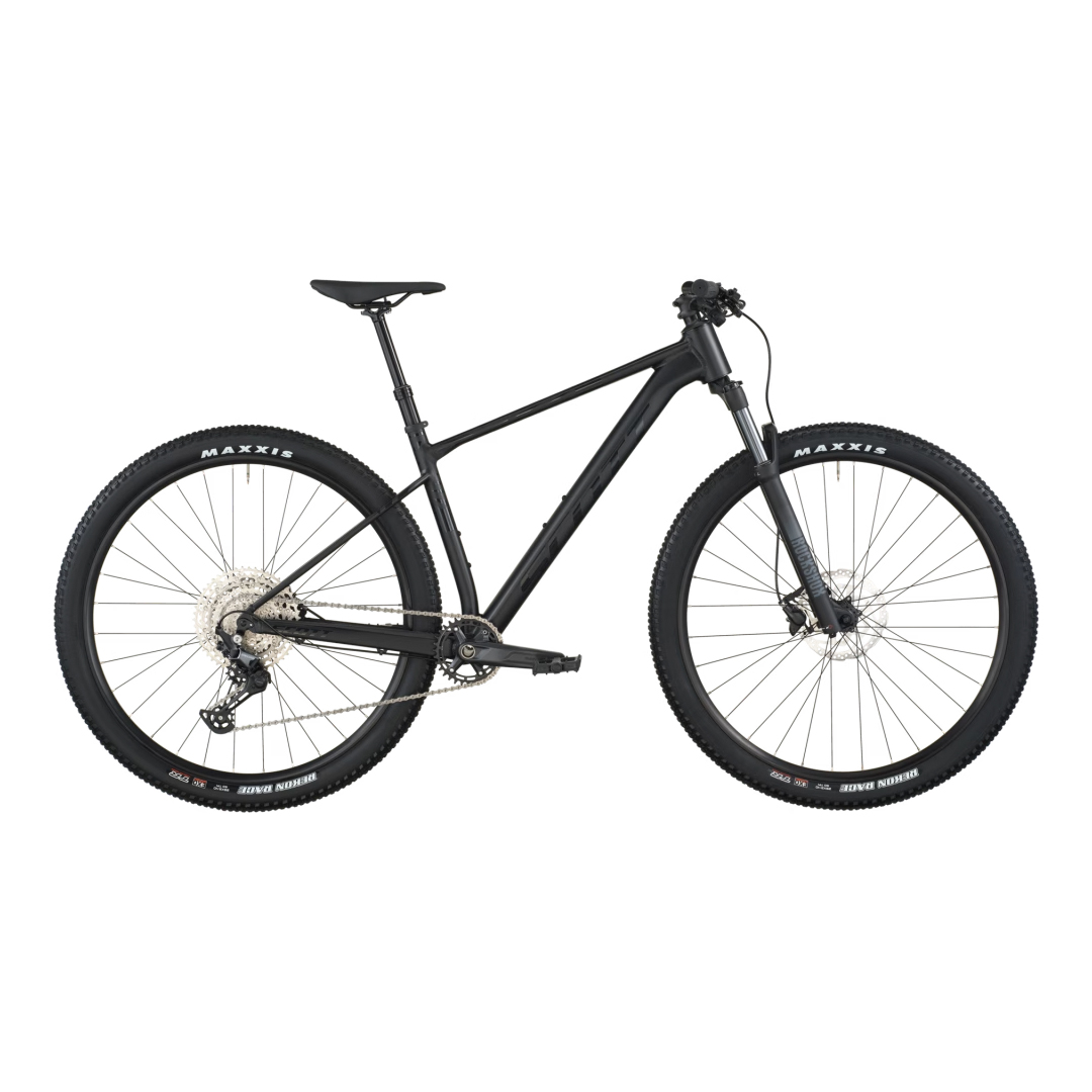 SCALE 940 BLACK MY26